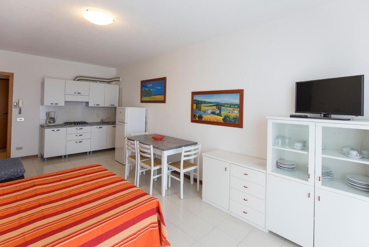 Villaggio Luna Due Caorle Buitenkant foto